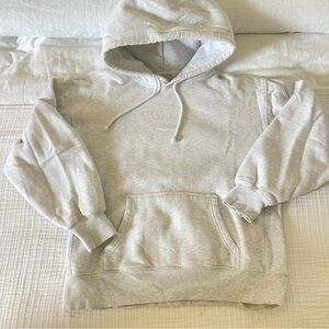 Aritzia TNA Cozy Boyfriend Heather Grey Hoodie